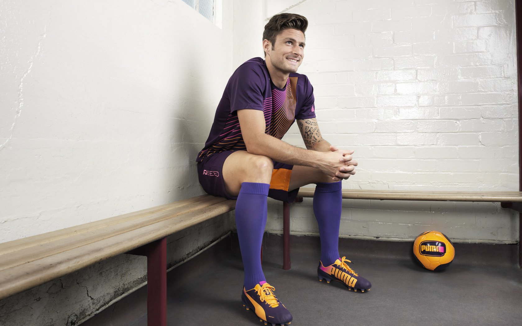 日本马术协会推出马术运动员健康管理系统,关注运动员身心健康。